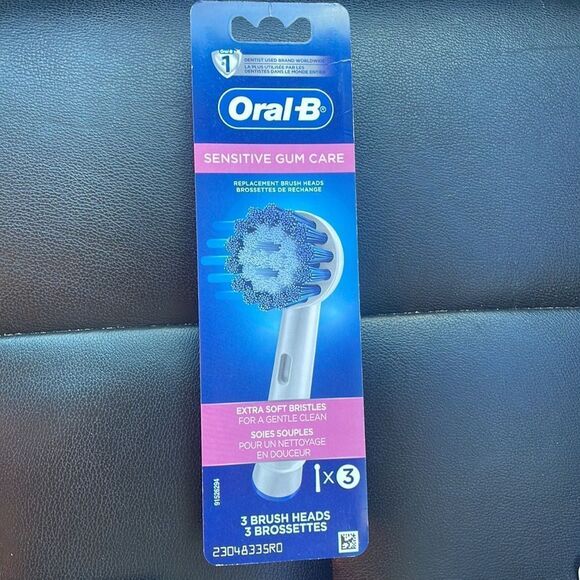 Oral B Replacement Brush Head Bundle - Picture 4 of 5